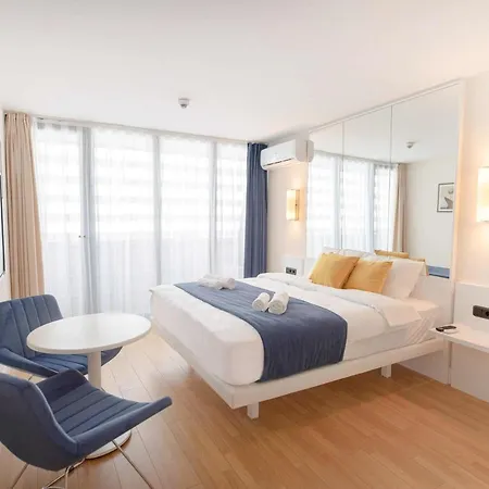 Stylish Apartment In Orbi City With Sea View Batumi Exterior photo